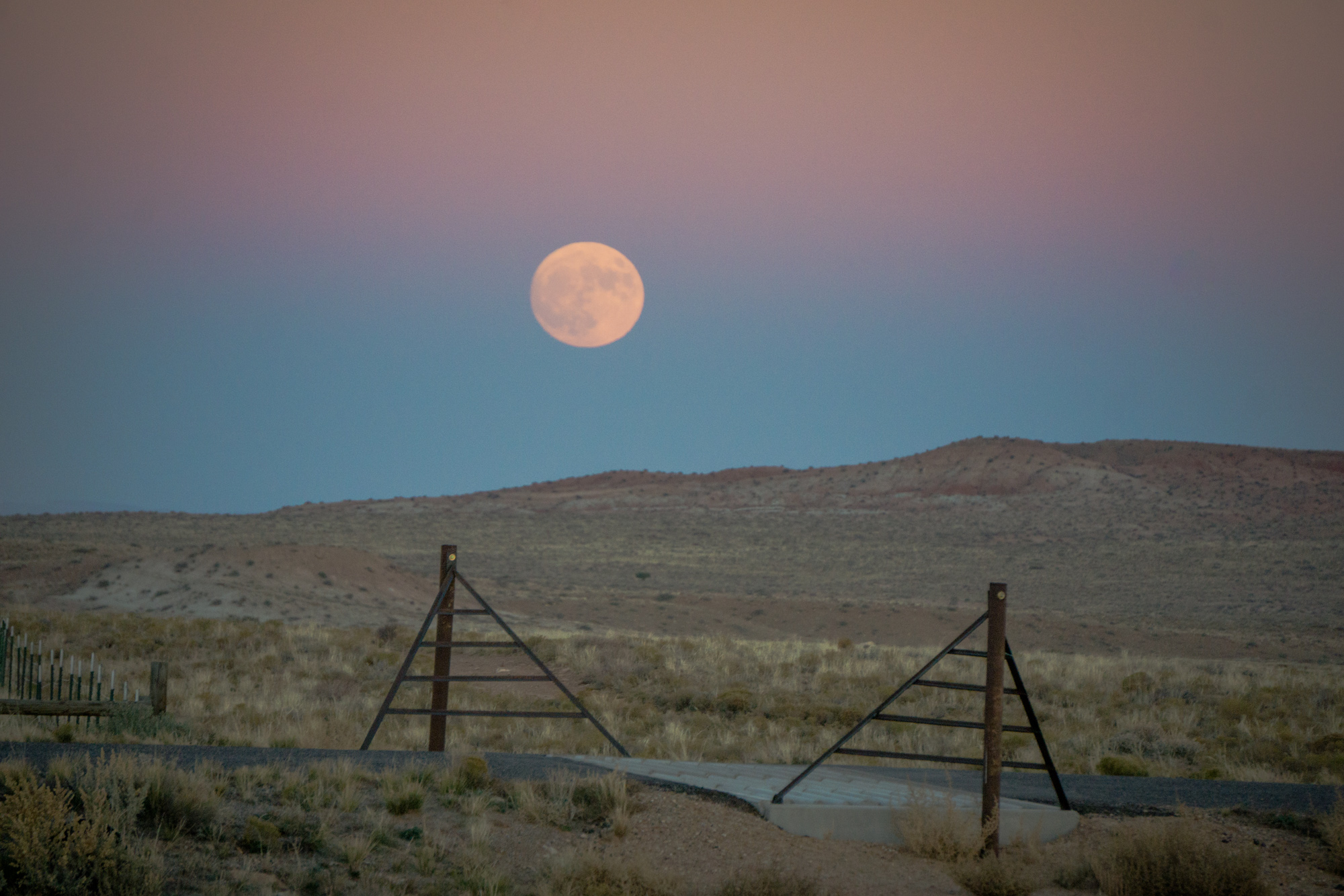 The moon was a spectacle all night.
